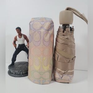 NWT Coach Uv Protection Mini Umbrella In Rainbow Signature Print CDF40 Silver